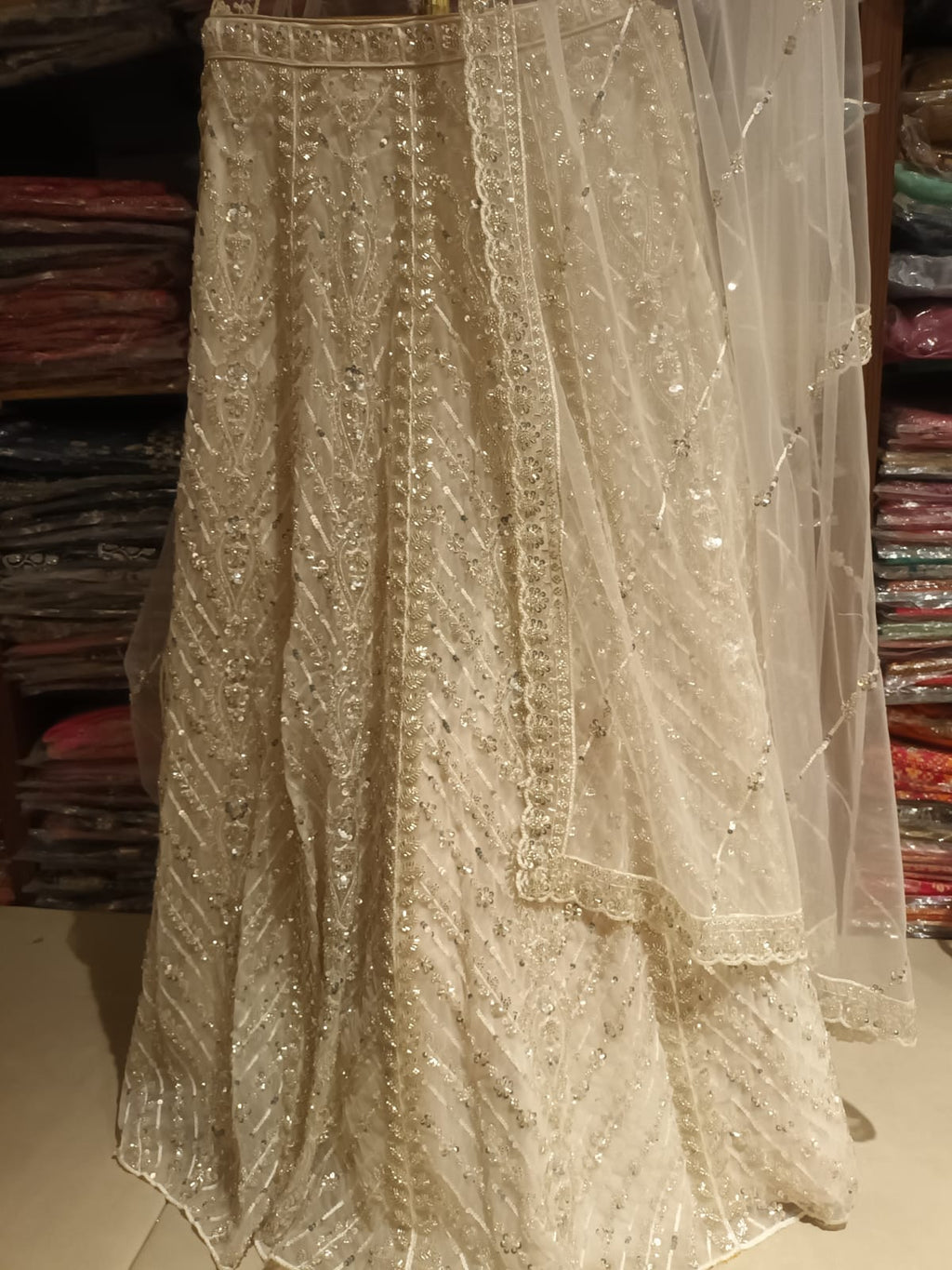 WEDDING,RECEPTION,FUNCTIONAL PARTY WEAR LEHENGA CHOLI