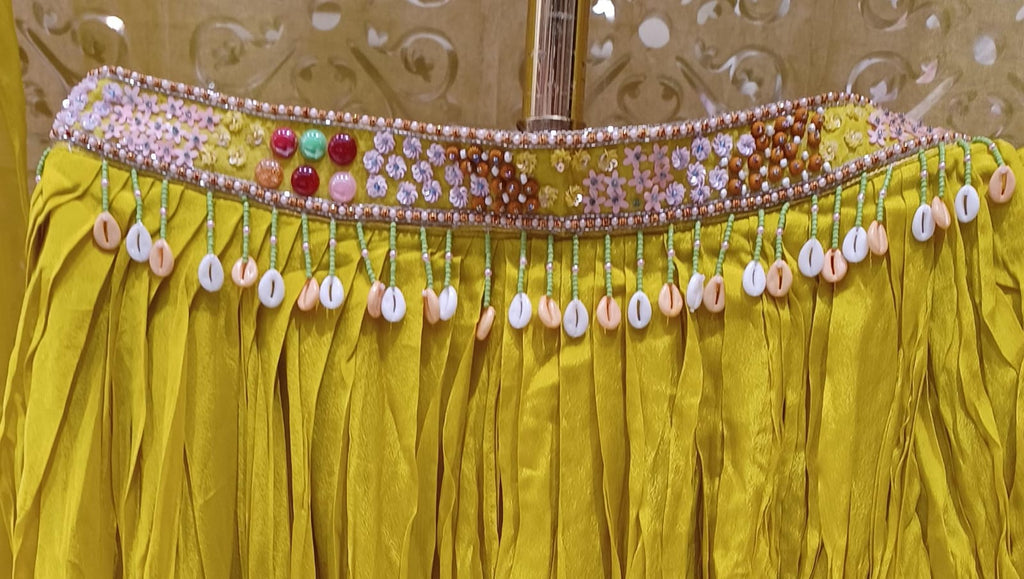 HALDI,MEHENDI FUNCTIONAL INDO-WESTERN