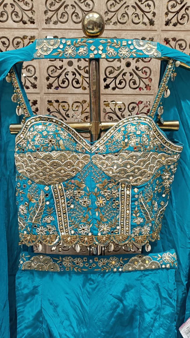 INDO-WESTERN FESTIVE PARTY WEAR OUTFIT