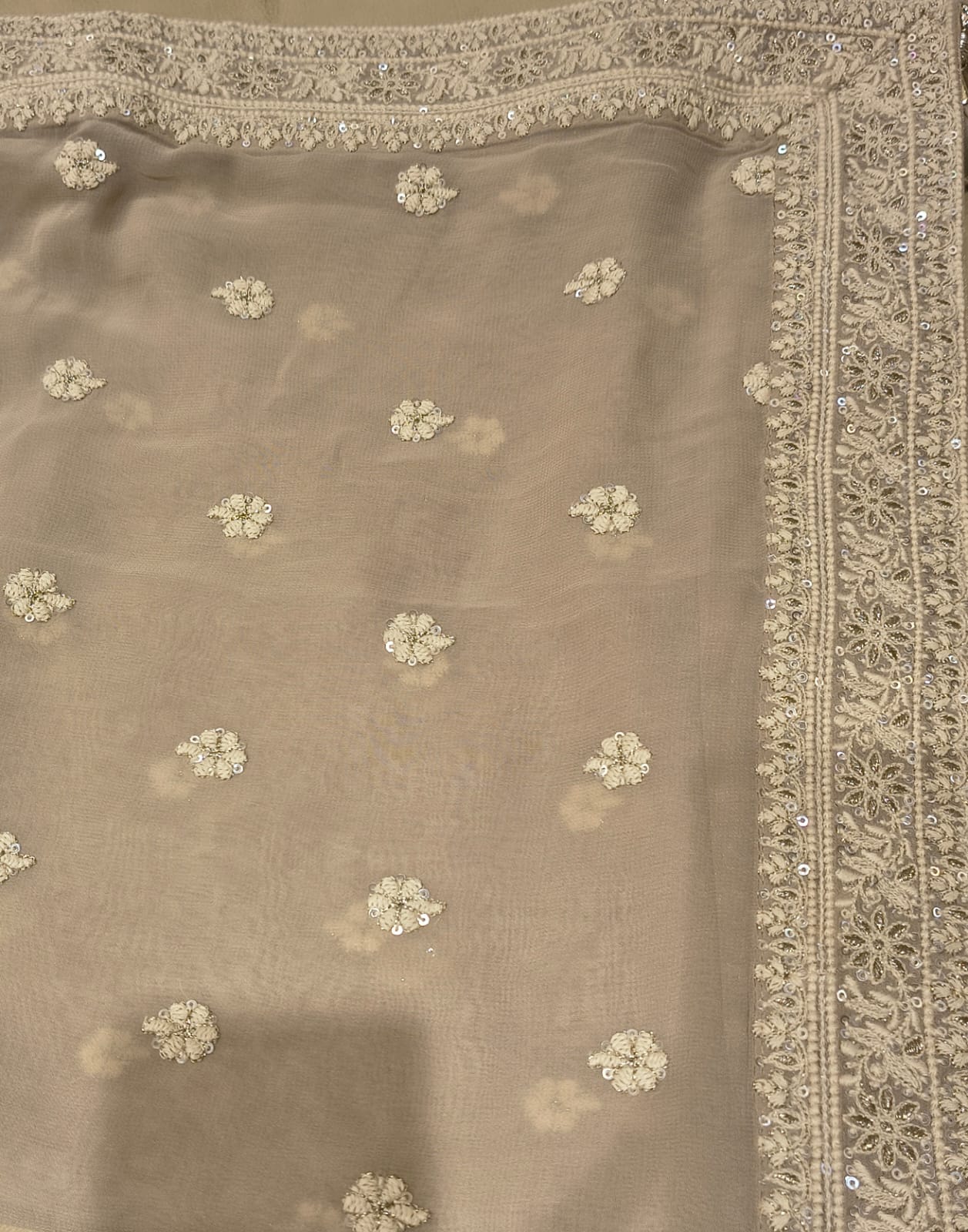 SPHEGHETI STYLE PARTY WEAR OUTFIT