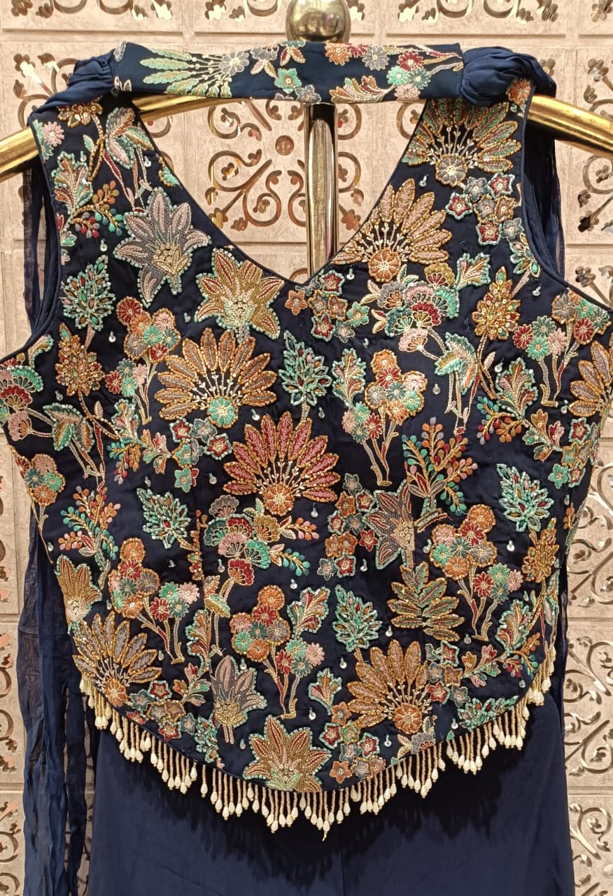 INDO-WESTERN SANGEET MEHNDI FESTIVE OCCASSION PARTY WEAR