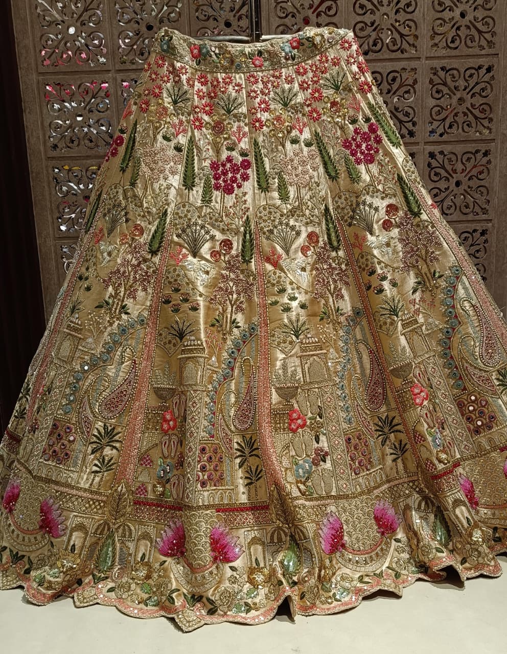 WEDDING RECEPTION ENGAGEMENT FUNCTIONAL LEHENGA CHOLI