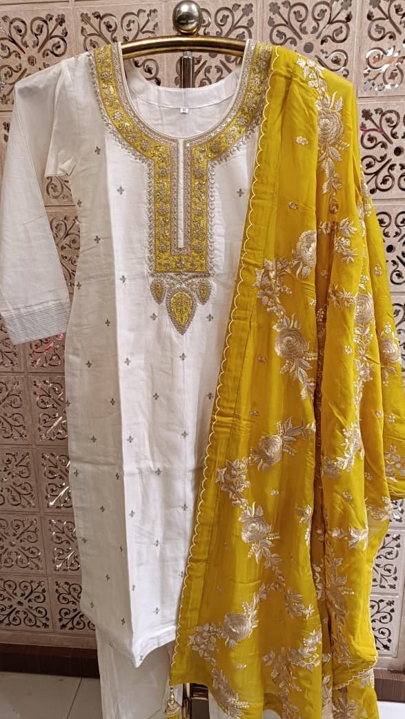 PARTY WEAR FUNCTIONAL OCCASSION OUTFIT