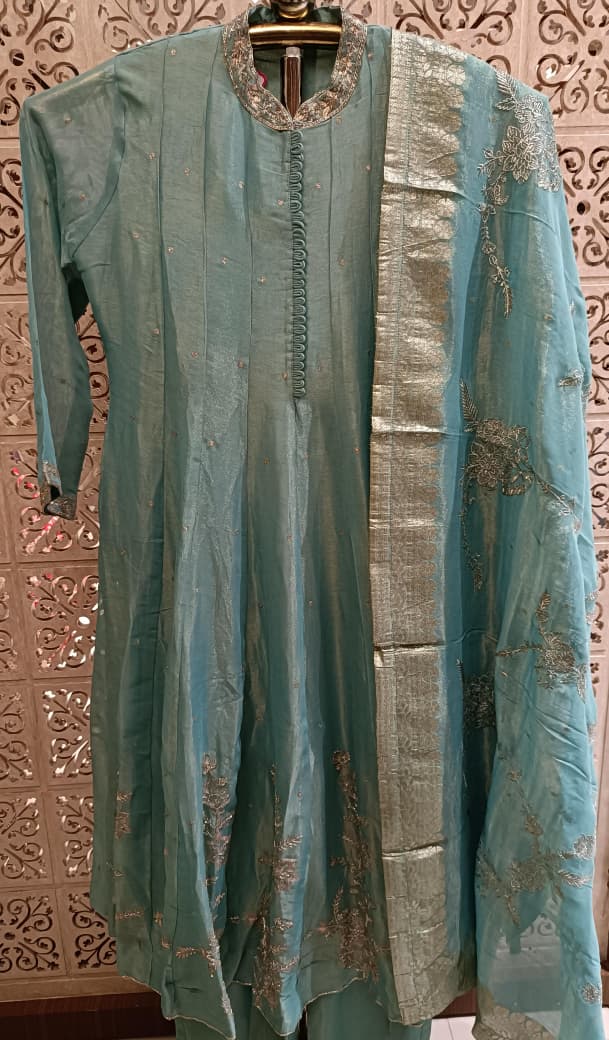 PARTY WEAR ANARKALI OUTFIT