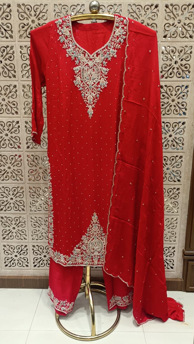 FESTIVE OCCASSION PARTY WEAR OUTFIT