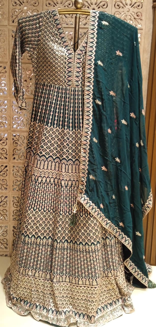 EVENING OCCASSION,FESTIVE FUNCTIONAL WEAR GOWN