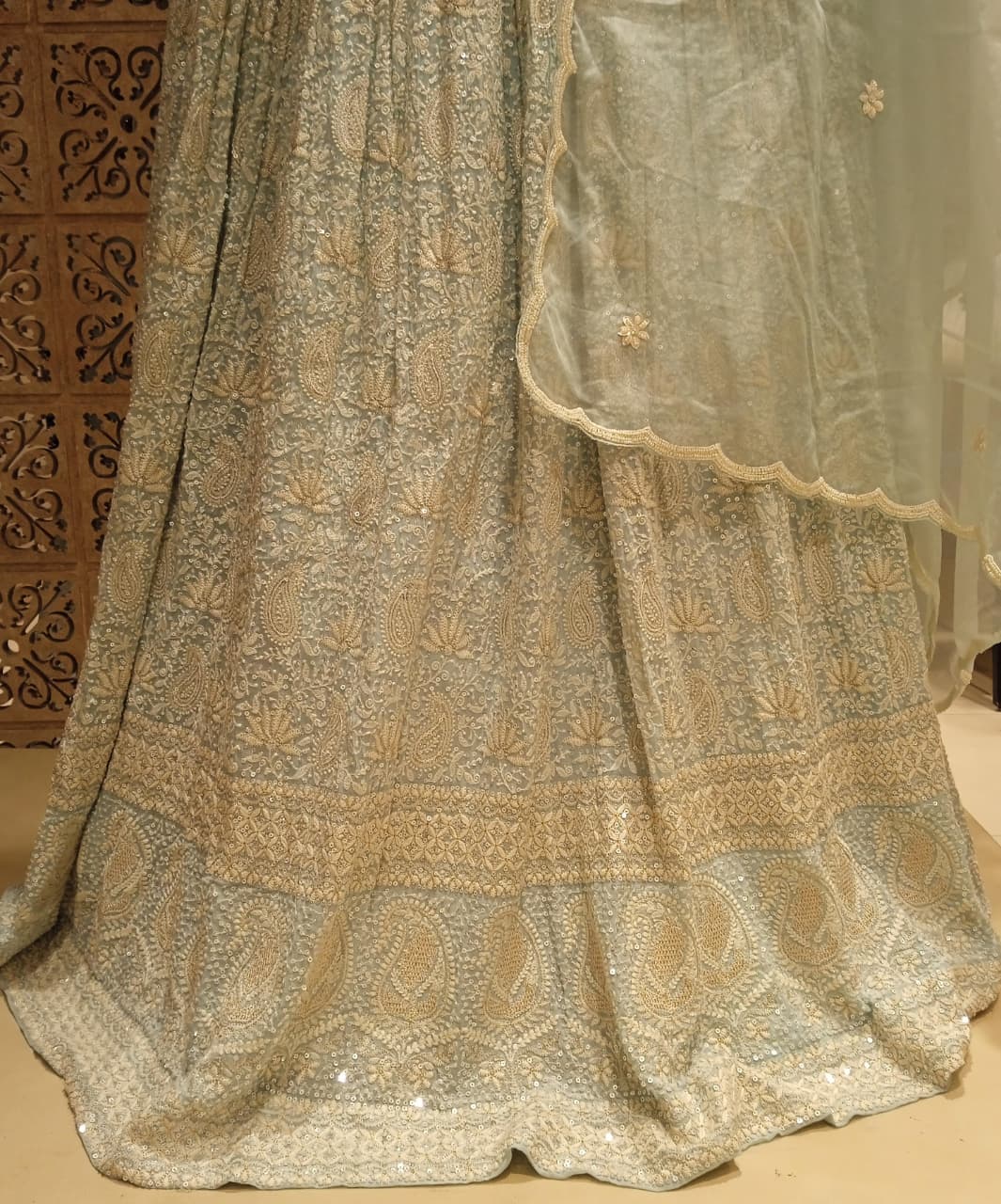EVENING,FESTIVE OCCASSION PARTY WEAR GOWN