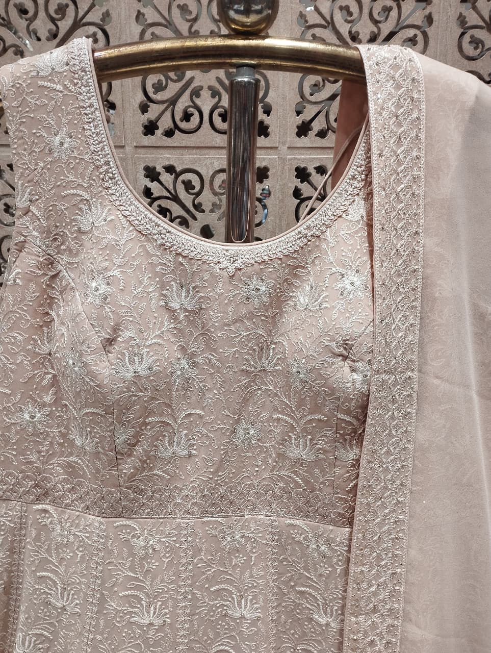 EVENING,FESTIVE OCCASSION PARTY WEAR GOWN