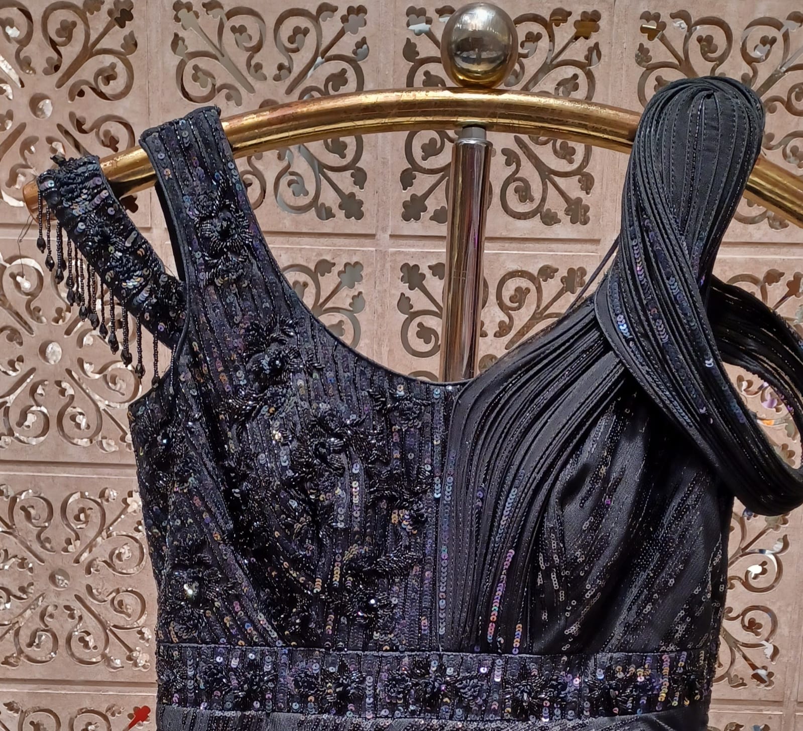 RECEPTION,FUNCTIONAL,FESTIVE OCCASSION GOWN