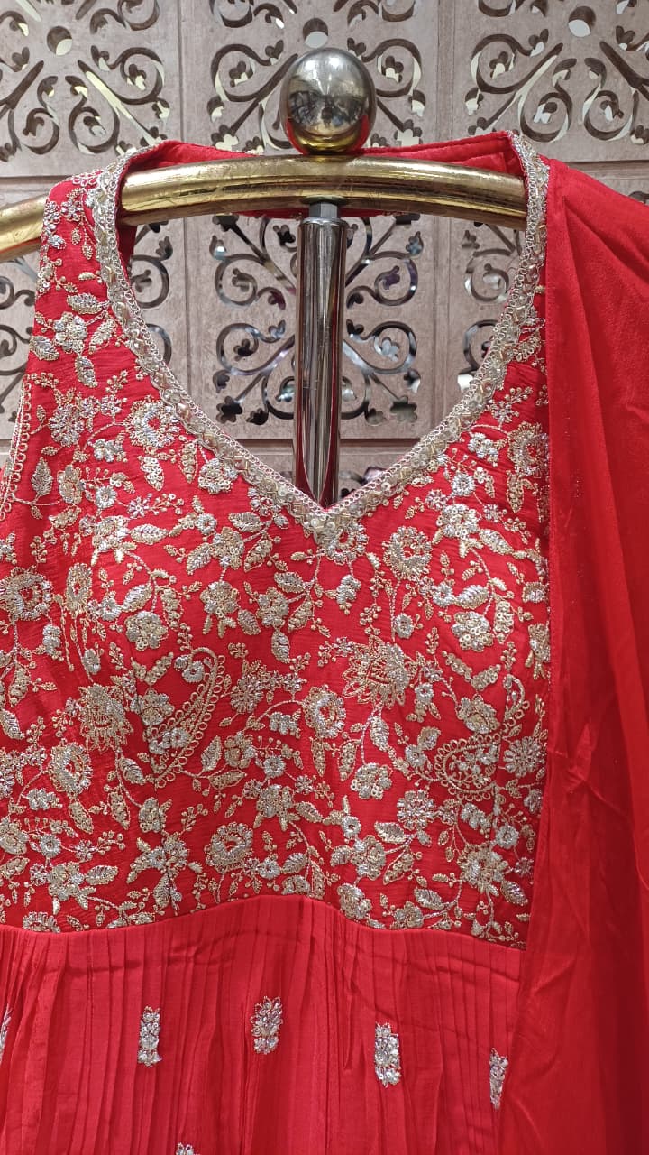 PARTY WEAR FUNCTIONAL OUTFIT
