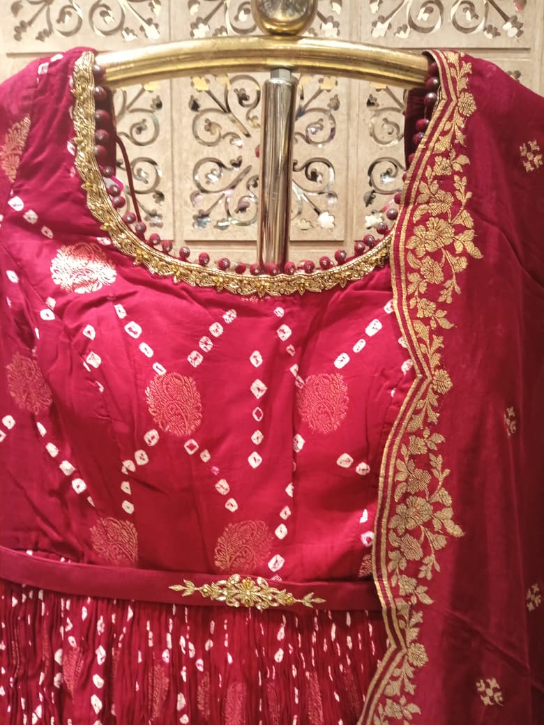 FLOOR LENGTH FESTIVE OCCASSION PARTY WEAR OUTFIT