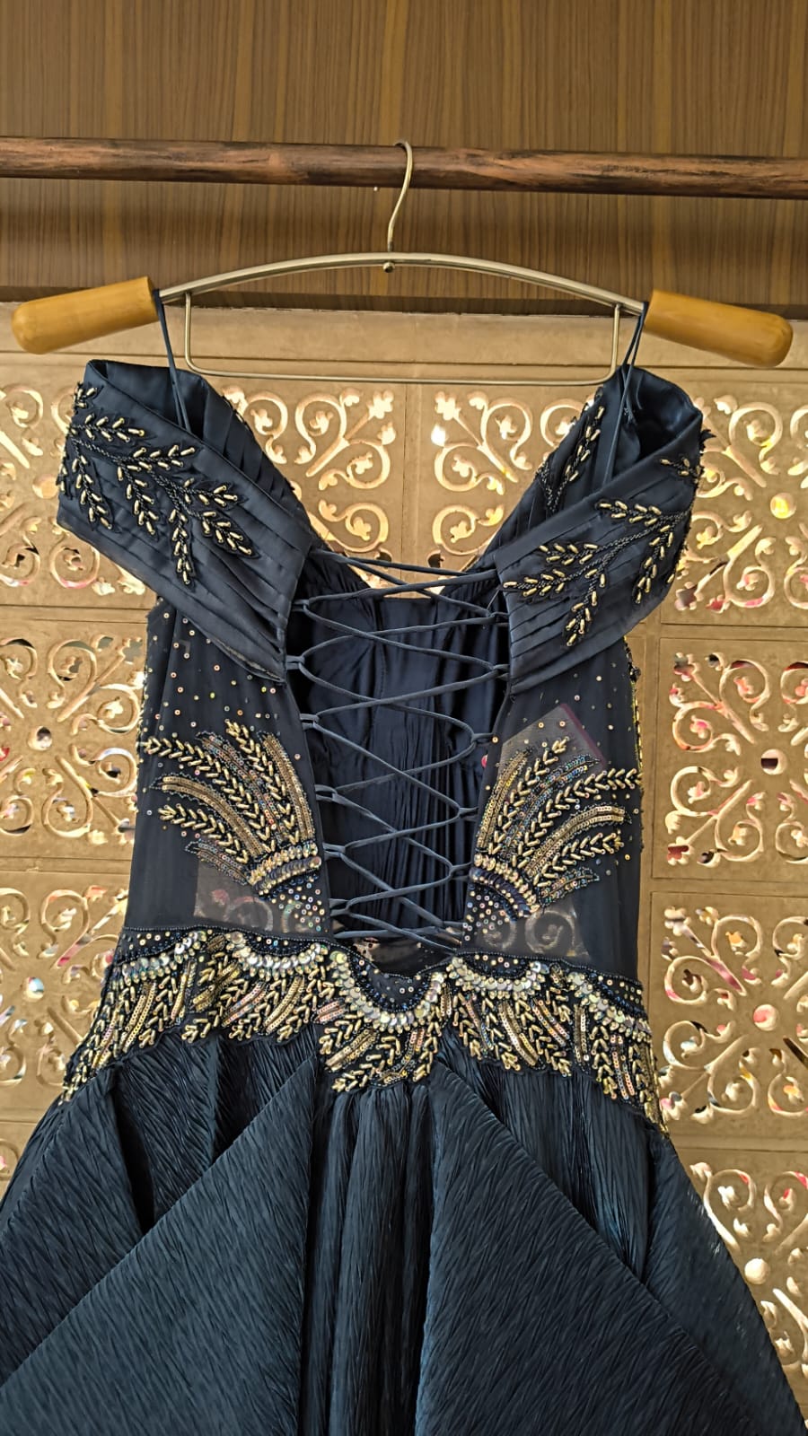 ENGAGEMENT,WEDDING RECEPTION FUNCTIONAL PARTY WEAR GOWN