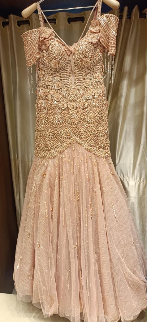 ENGAGEMENT,WEDDING PARTY WEAR GOWN