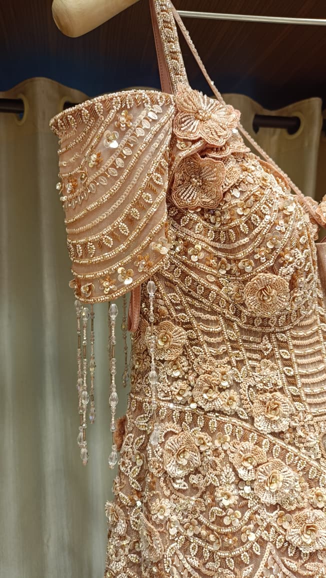 ENGAGEMENT,WEDDING PARTY WEAR GOWN