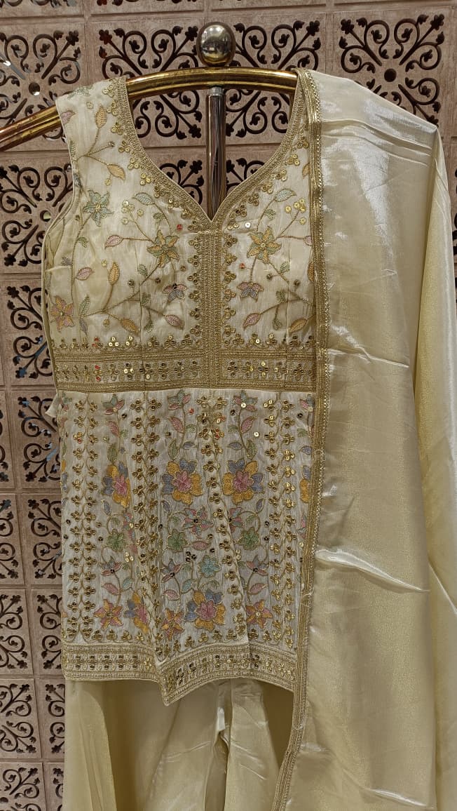 PARTY WEAR FUNCTIONAL FESTIVE OCCASSION OUTFIT