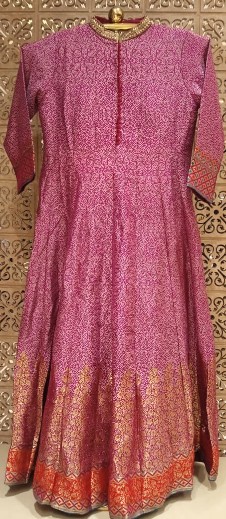 FLOOR LENGTH PARTY WEAR OUTFIT
