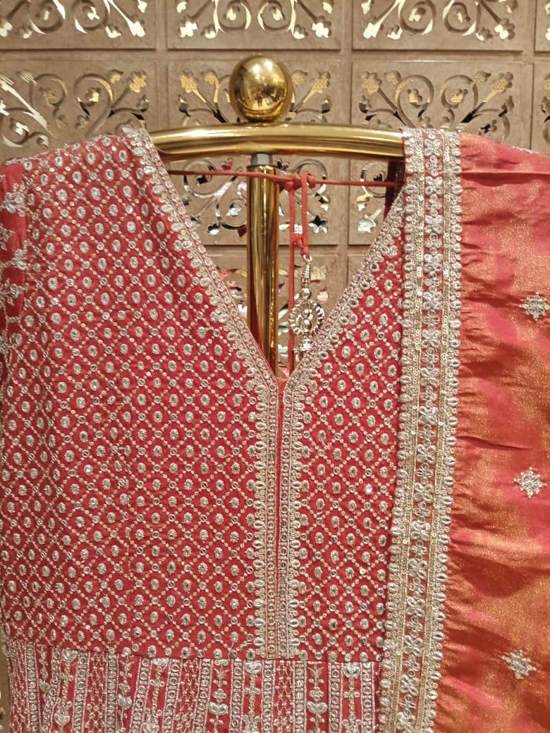 FLOOR LENGTH PARTY WEAR GOWN