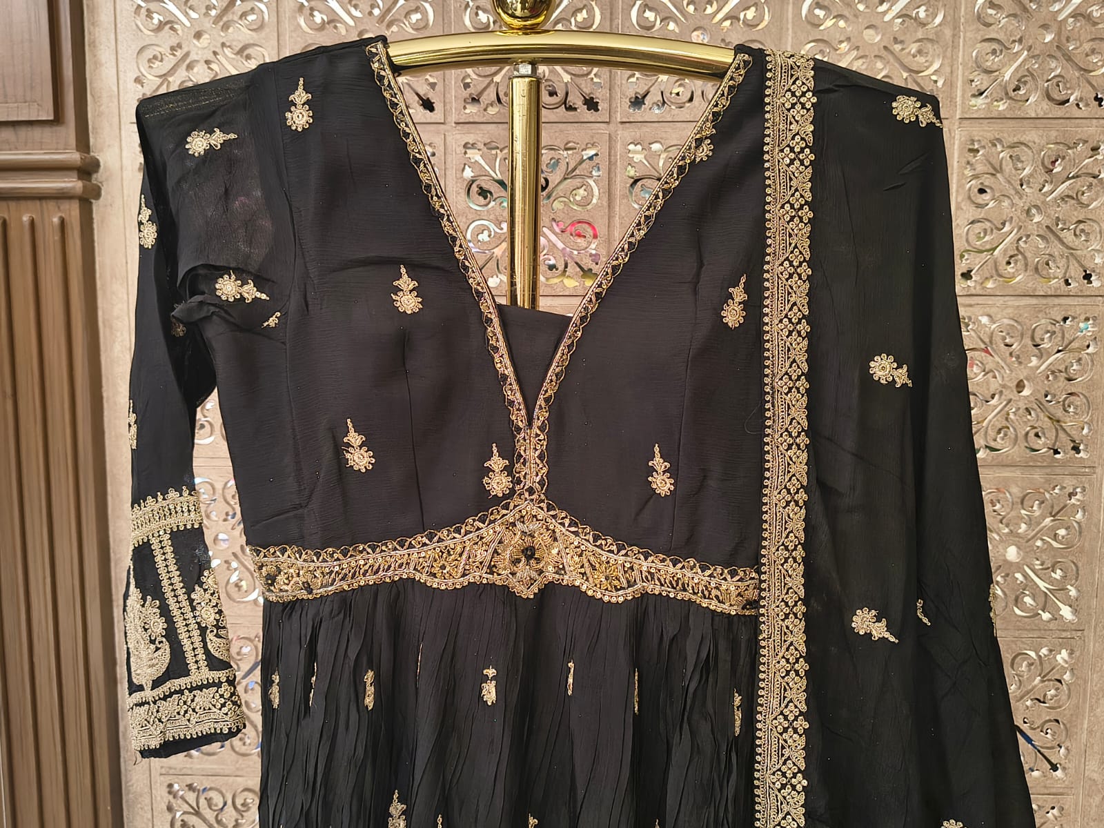 PARTY WEAR GOWN STYLE