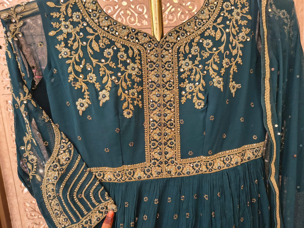 FESTIVE,FUNCTIONAL PARTY WEAR GOWN