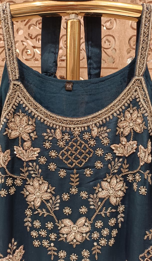 MEHENDI,FESTIVE FUNCTIONAL WEAR OUTFIT