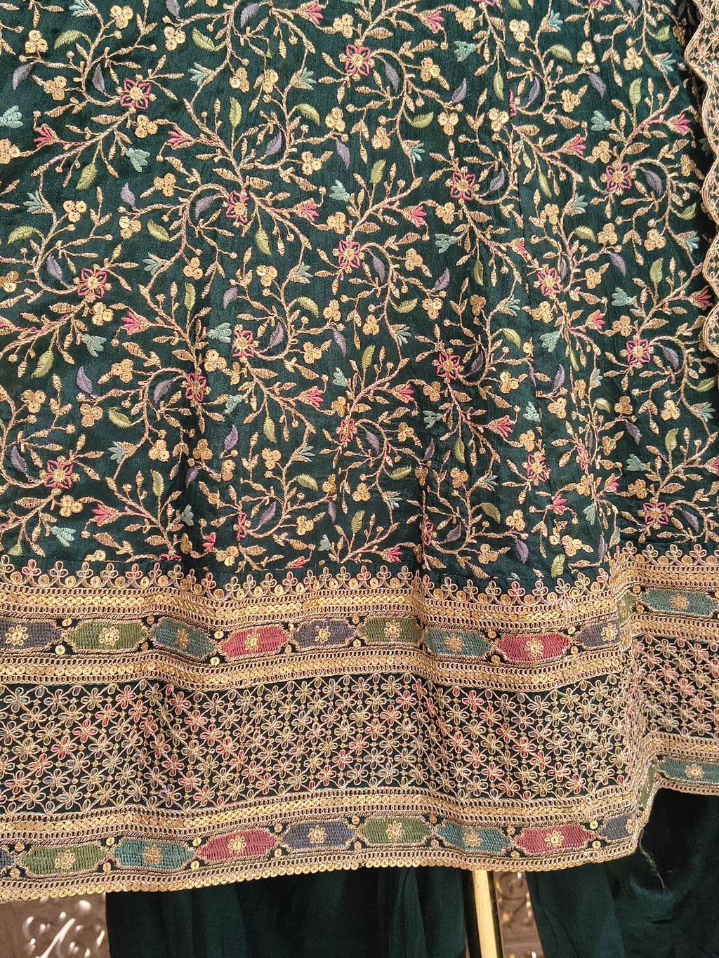 FESTIVE OCCASSION PARTY WEAR OUTFIT