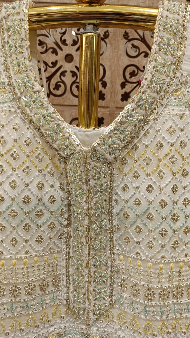 FESTIVE OCCASSION FUNCTIONAL PARTY WEAR OUTFIT