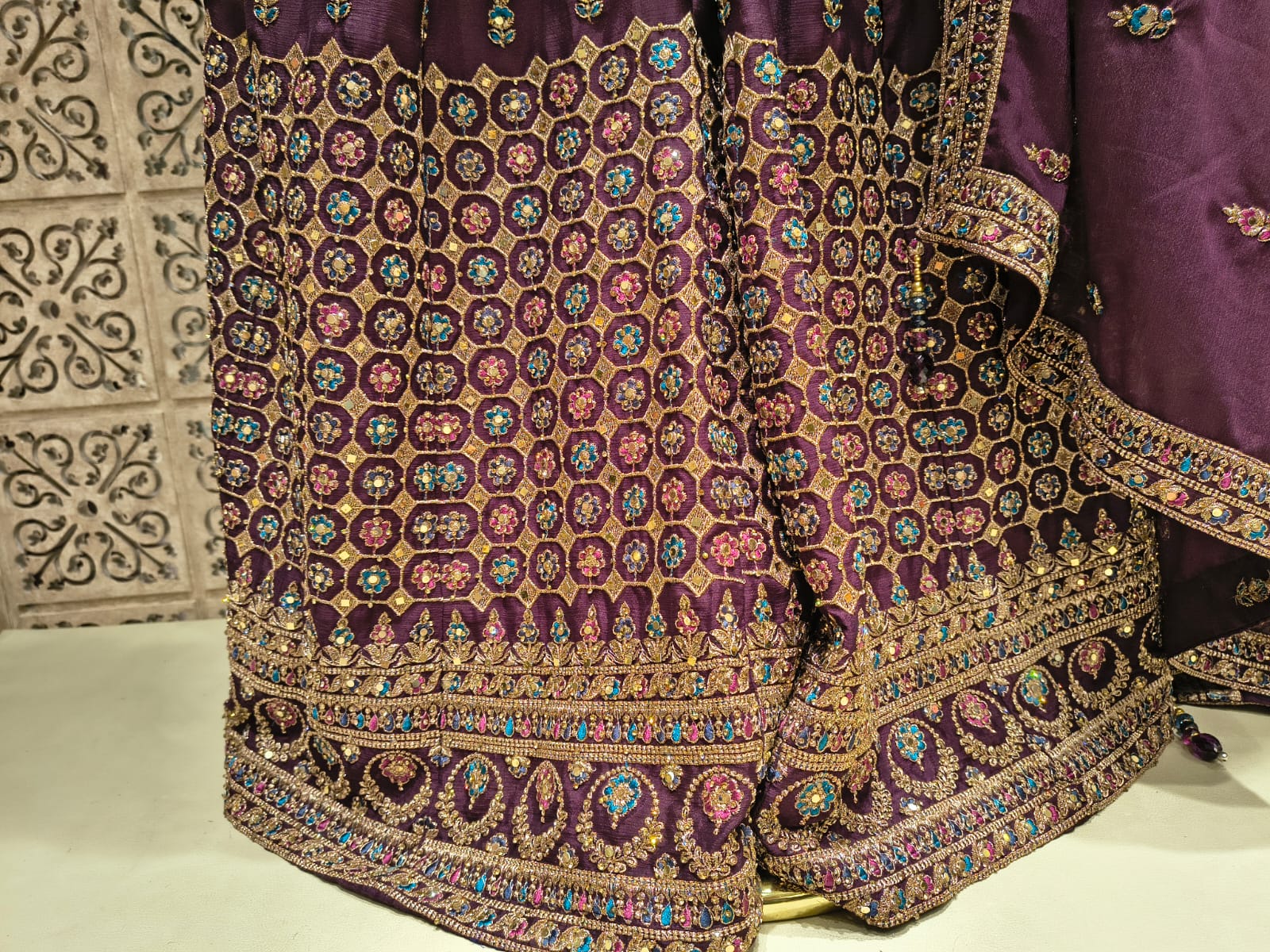 FUNCTIONAL FESTIVE OCCASSION PARTY WEAR OUTFIT