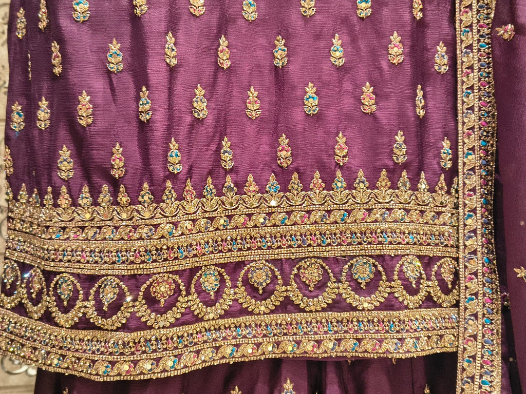 FUNCTIONAL FESTIVE OCCASSION PARTY WEAR OUTFIT