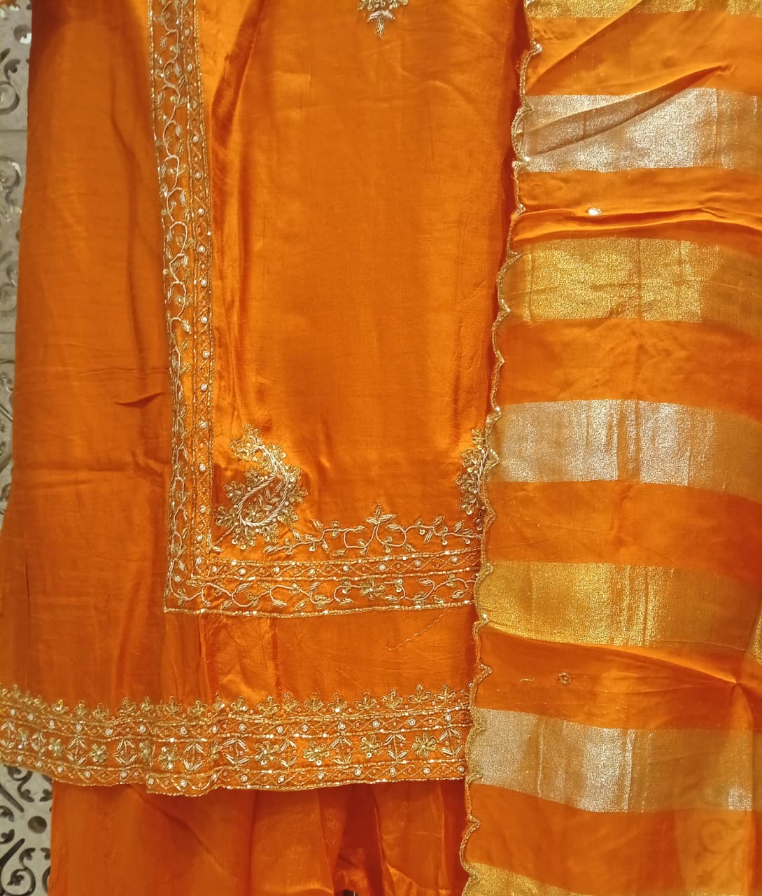 FUNCTIONAL FESTIVE OCCASSION PARTY WEAR OUTFIT