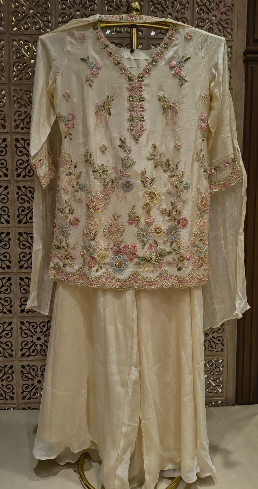 PALAZZO SET FUNCTIONAL OUTFIT