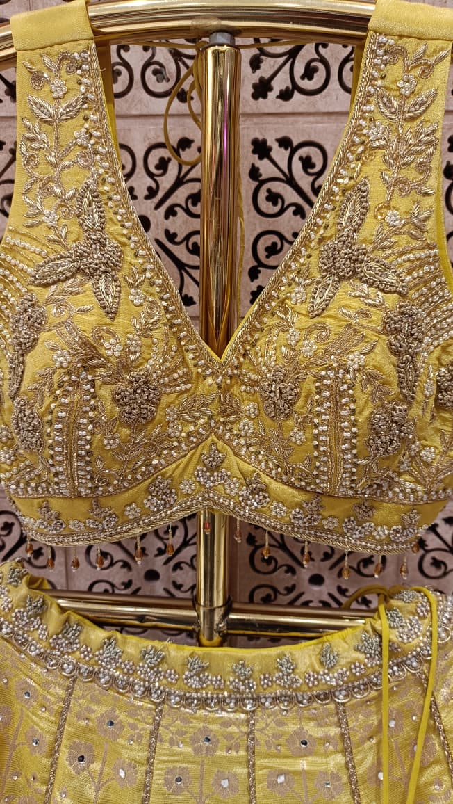HALDI,MEHENDI FESTIVE OCCASSION PARTY WEAR OUTFIT
