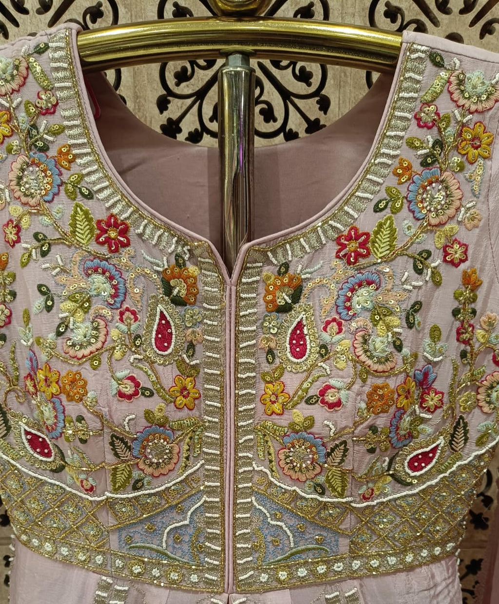HALDI,MEHENDI FESTIVE OCCASSION PARTY WEAR OUTFIT