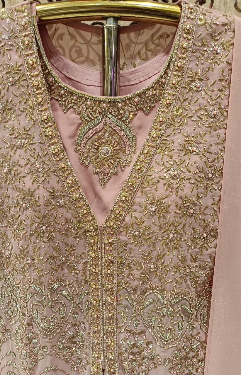 WEDDING FESTIVE OCCASSION PARTY WEAR OUTFIT