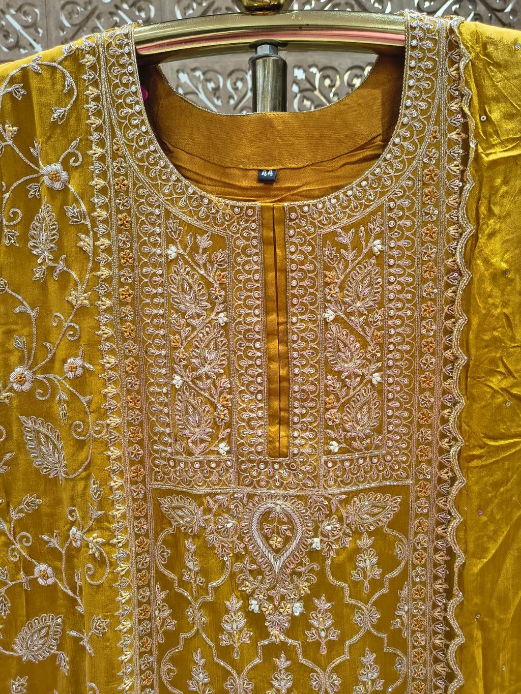 HALDI,MEHENDI FUNCTIONAL PARTY WEAR OUTFIT