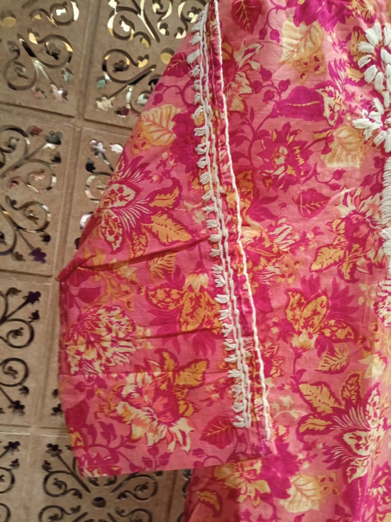 DAILY WEAR LAKHNAVI KURTA SET