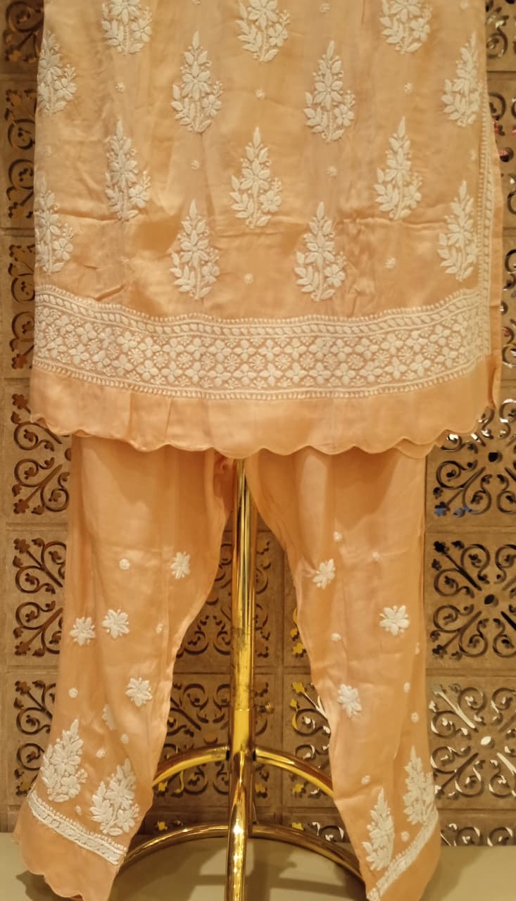 DAILY WEAR LAKHNAVI KURTA SET