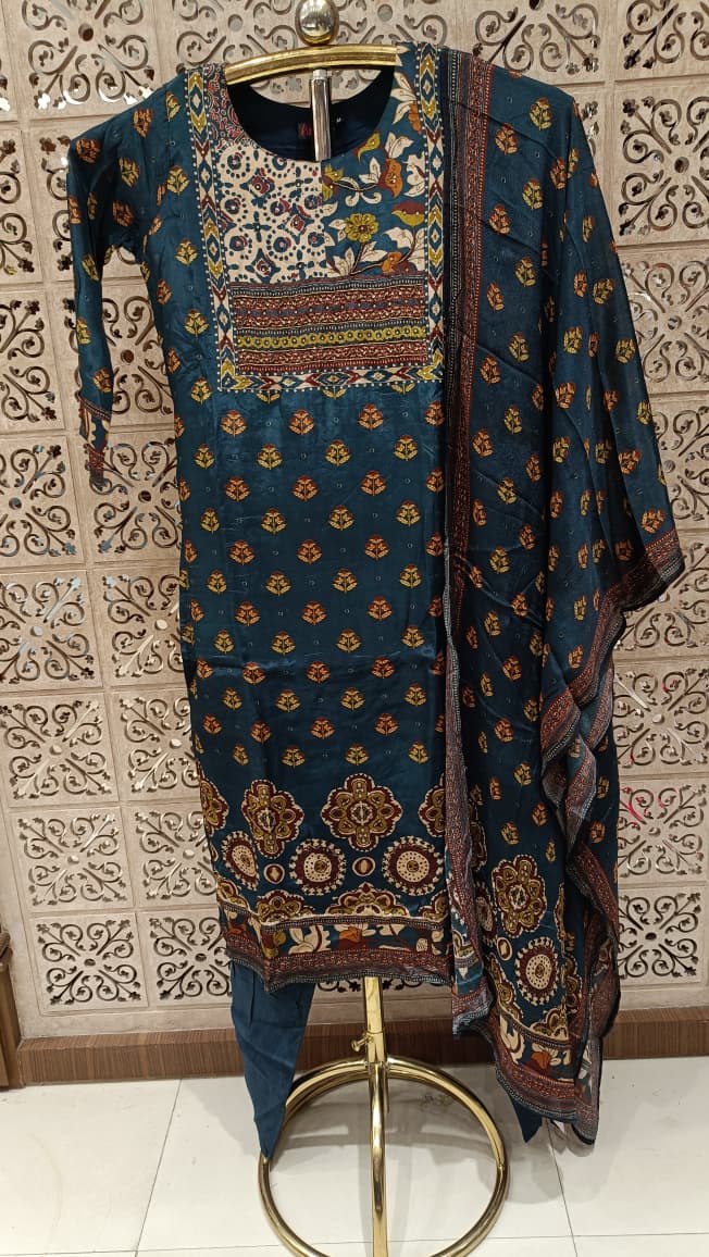 DAILY WEAR KURTA SET