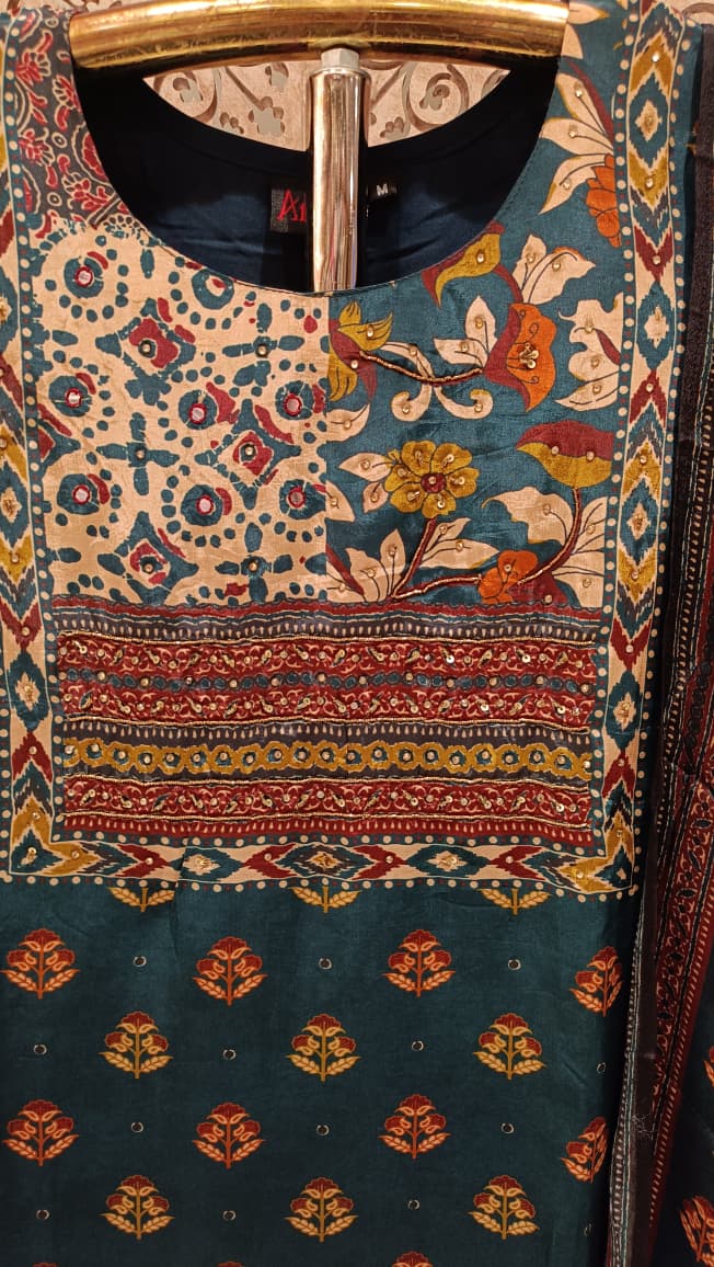 DAILY WEAR KURTA SET