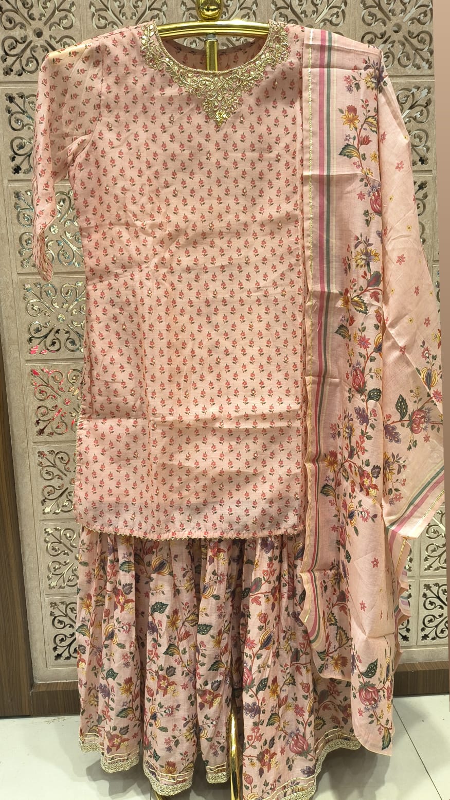 SEMI OCCASSION GHARARA STYLE KURTA SET
