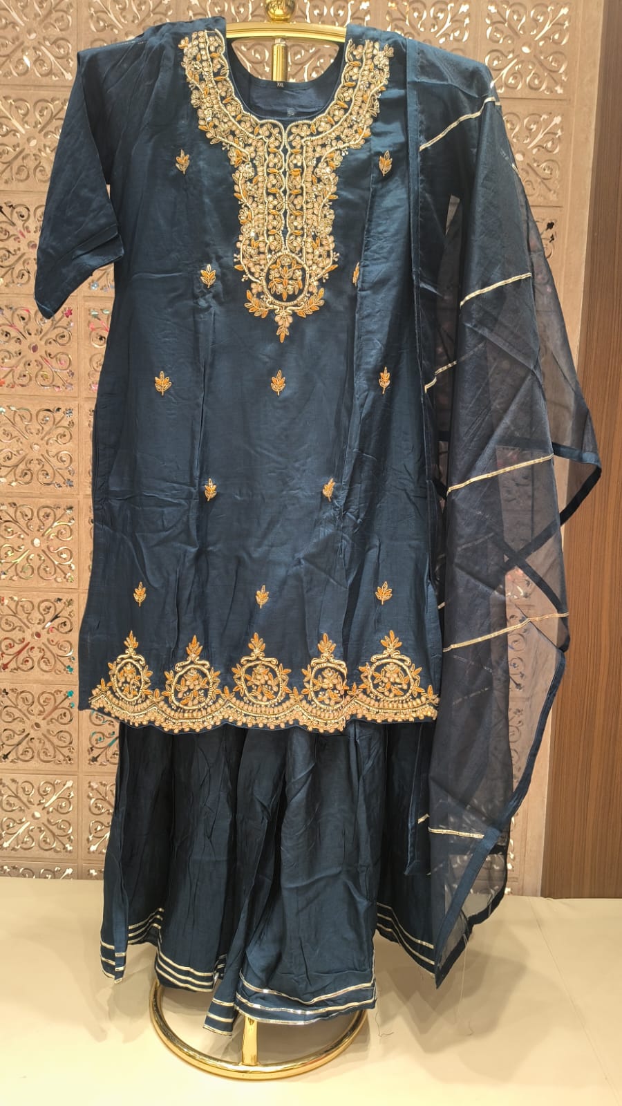FESTIVE OCASSION PARTY WEAR OUTFIT