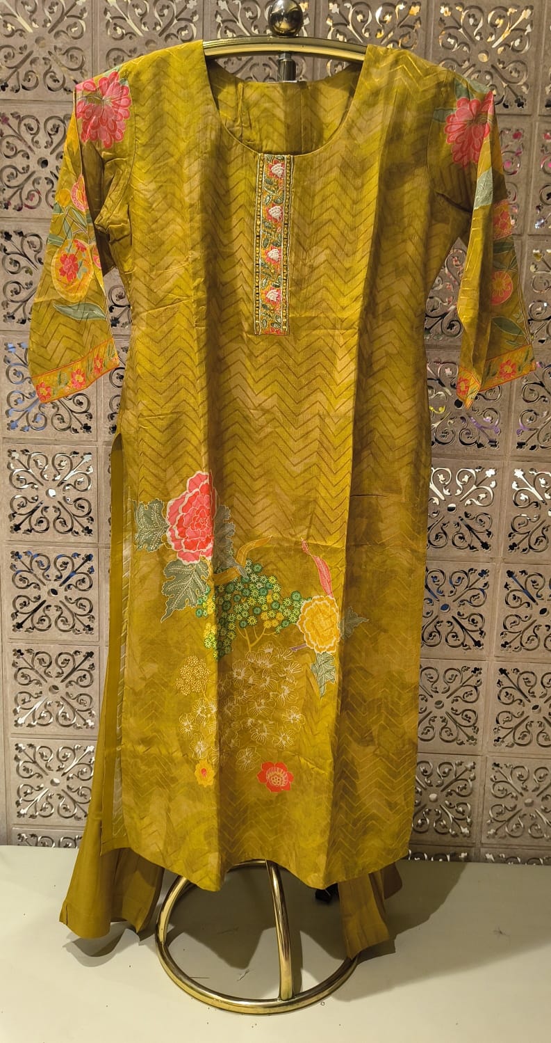 DAILY WEAR KURTA SET