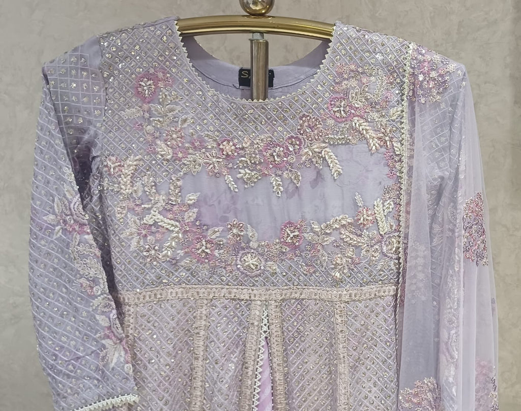 PAKISTANI PARTY WEAR OUTFIT