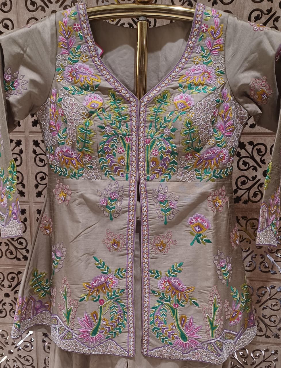 FESTIVE FUNCTIONAL PARTY WEAR OUTFIT