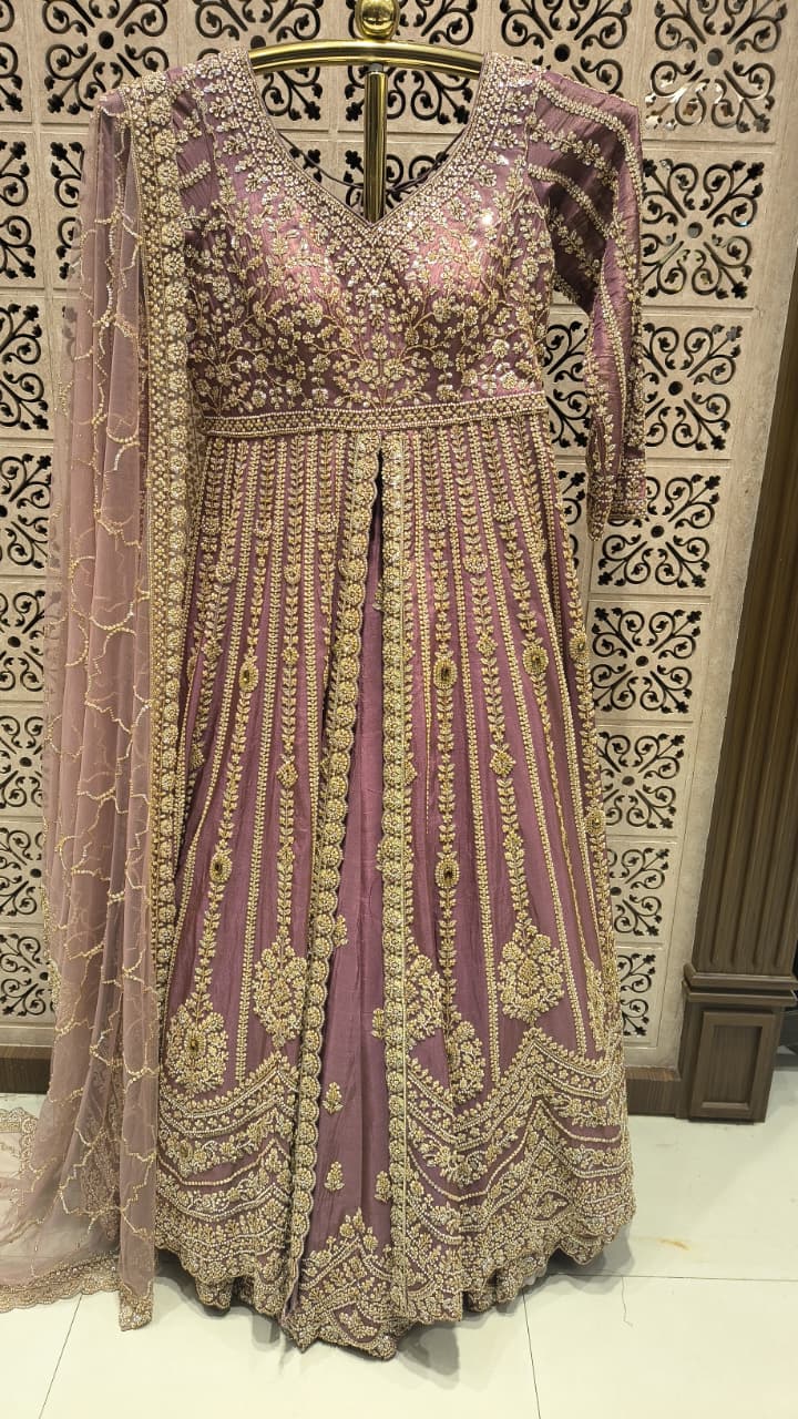 WEDDING RECEPTION FUNCTIONAL BRIDAL OUTFIT