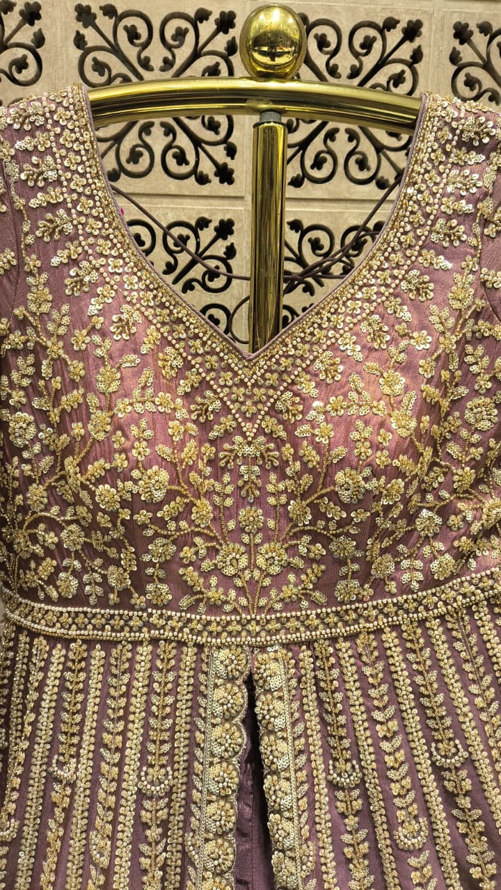 WEDDING RECEPTION FUNCTIONAL BRIDAL OUTFIT