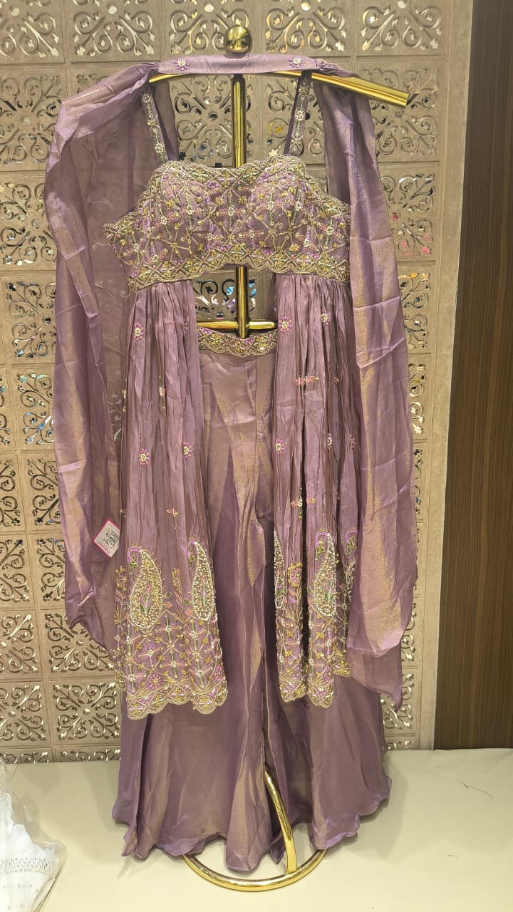 INDO-WEASTERN FESTIVE OCCASSION PARTY WEAR OUTFIT