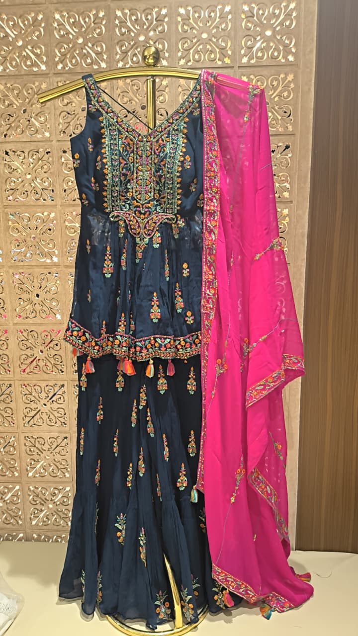 FESTIVE OCCASSION PARTY WEAR OUTFIT