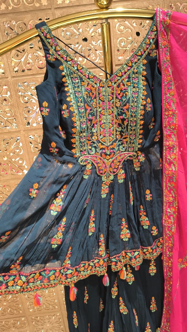 FESTIVE OCCASSION PARTY WEAR OUTFIT