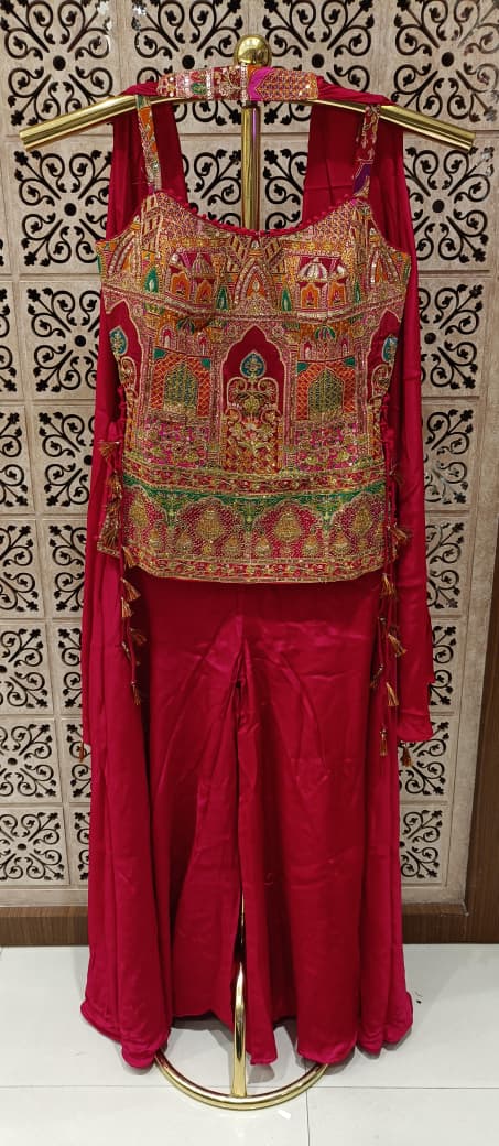 DESIGNER FESTIVE OCCASSION PARTY WEAR OUTFIT