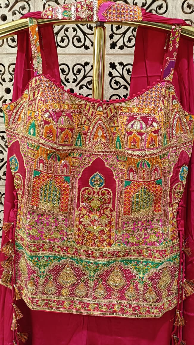 DESIGNER FESTIVE OCCASSION PARTY WEAR OUTFIT